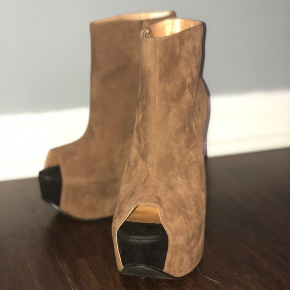 Luichiny Painted Toes heels - Picture 3 of 4